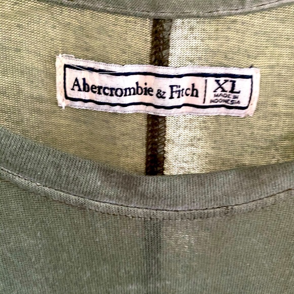 Abercrombie & Fitch green pocket tee XL - Picture 2 of 2